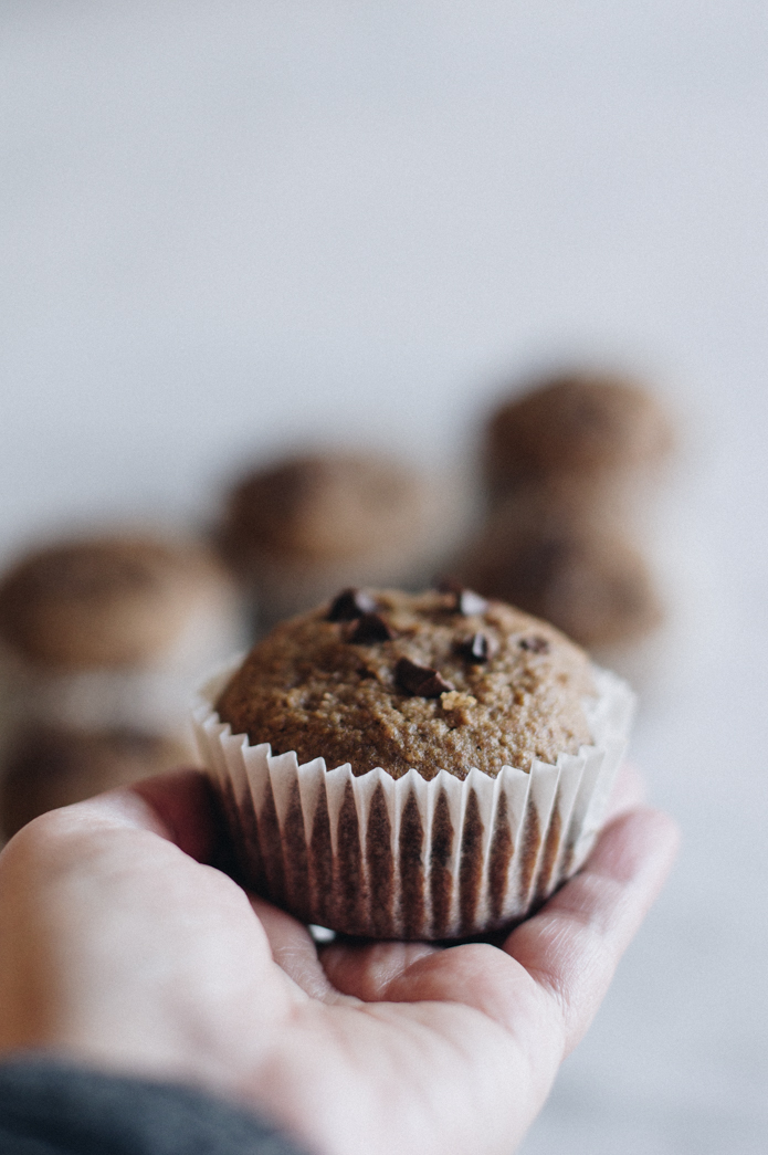 horneando unos muffins muy ricos y saludables