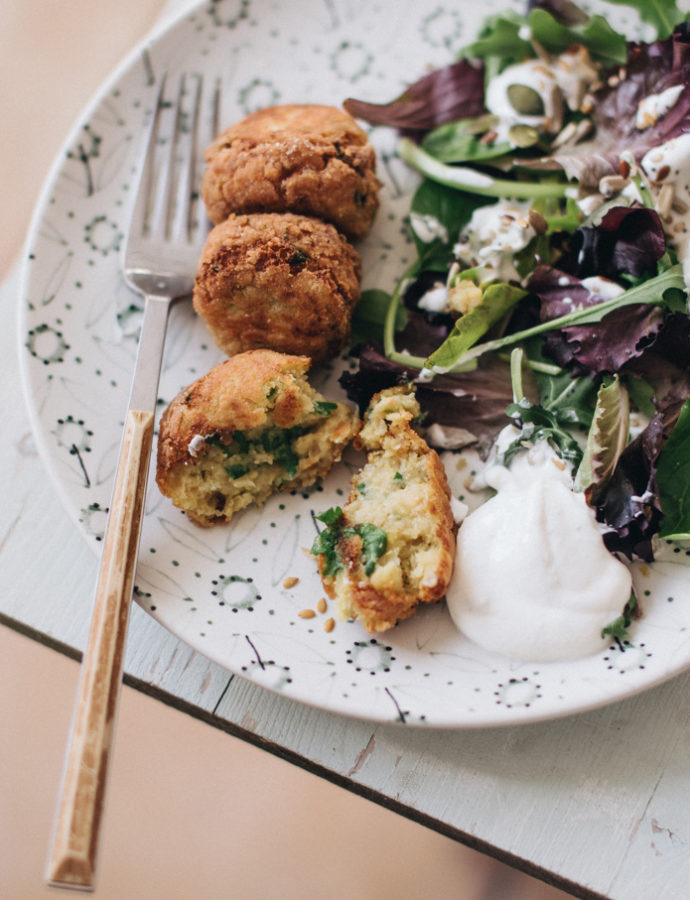 FALAFELS CON SALSA DE YOGUR